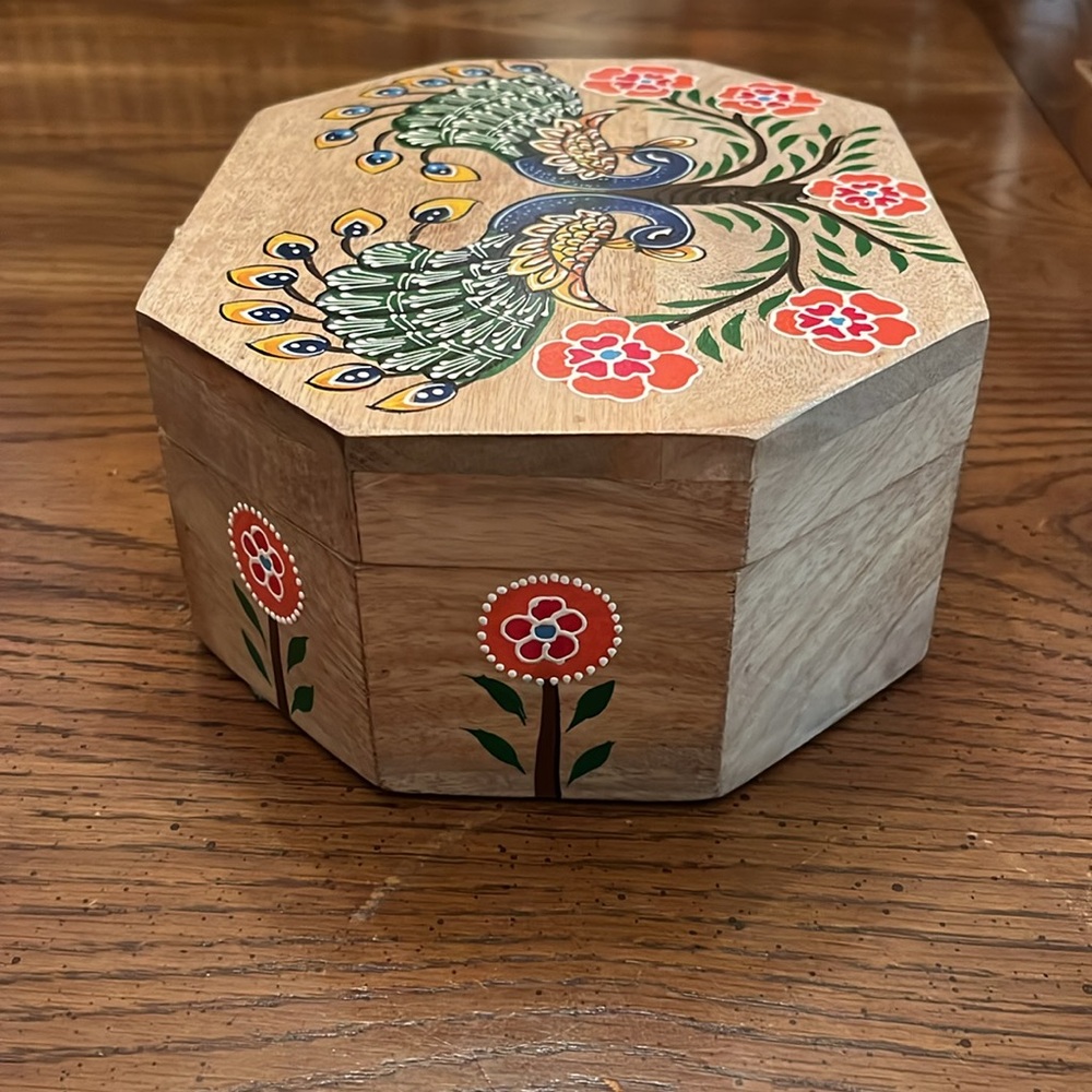 Decorative storage‎ box - Picture 6 of 16
